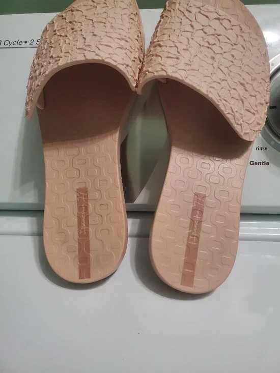 Ipanema Pink Slides | 9 - Picture 3 of 5